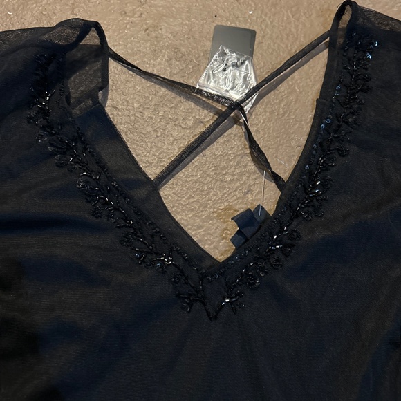 Torrid holiday top - Picture 2 of 3